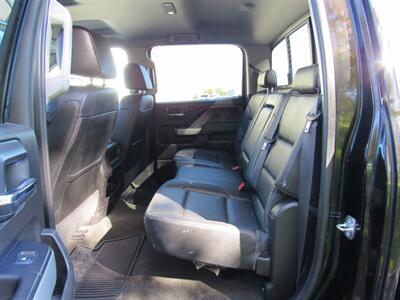 2016 Chevrolet Silverado 2500 LTZ   - Photo 13 - Appleton, WI 54915