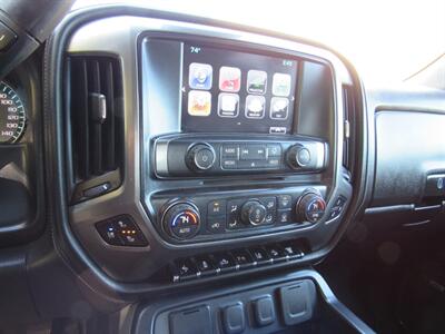 2016 Chevrolet Silverado 2500 LTZ   - Photo 12 - Appleton, WI 54915