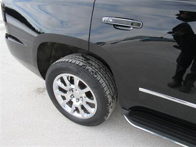 2015 GMC Yukon Denali   - Photo 9 - Appleton, WI 54915