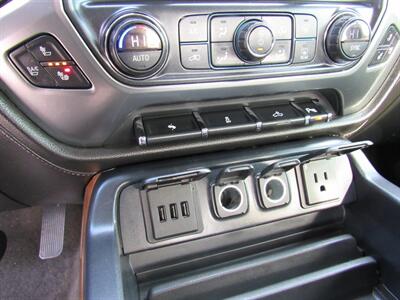 2014 Chevrolet Silverado 1500 LTZ   - Photo 12 - Appleton, WI 54915