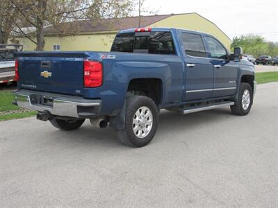 2015 Chevrolet Silverado 2500 LTZ   - Photo 7 - Appleton, WI 54915