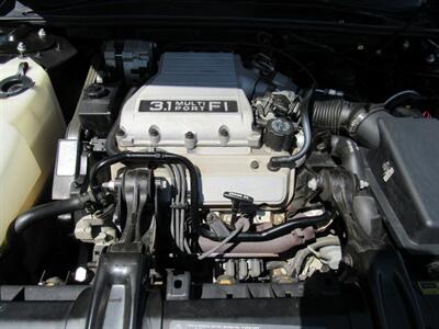 1991 Chevrolet Lumina Euro   - Photo 27 - Appleton, WI 54915
