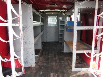 2017 Chevrolet Express 3500   - Photo 12 - Appleton, WI 54915