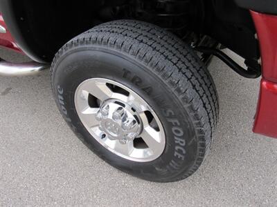 2009 Dodge Ram 2500 ST   - Photo 12 - Appleton, WI 54915