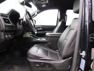 2021 Chevrolet Suburban LT   - Photo 14 - Appleton, WI 54915