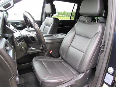 2021 Chevrolet Suburban LT   - Photo 20 - Appleton, WI 54915