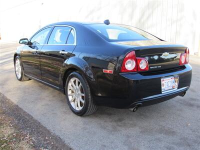 2012 Chevrolet Malibu LTZ - Photo 11 - Appleton, WI 54915