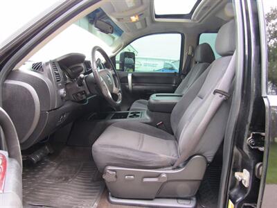 2008 GMC Sierra 2500 SLE1   - Photo 9 - Appleton, WI 54915