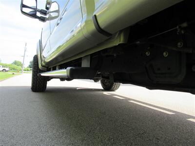 2017 Ford F-250 Super Duty Lariat   - Photo 13 - Appleton, WI 54915