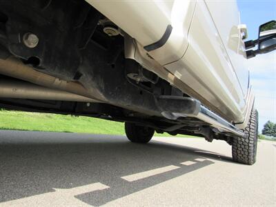 2017 Ford F-250 Super Duty Lariat   - Photo 14 - Appleton, WI 54915