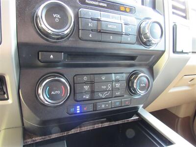 2017 Ford F-250 Super Duty Lariat   - Photo 22 - Appleton, WI 54915