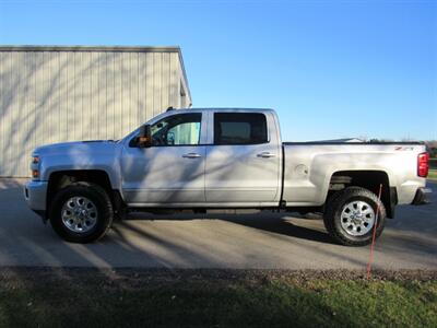 2016 Chevrolet Silverado 2500 LT   - Photo 11 - Appleton, WI 54915