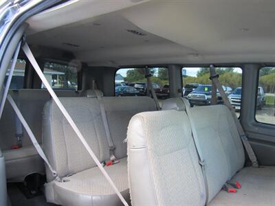 2015 Chevrolet Express LT 2500   - Photo 10 - Appleton, WI 54915