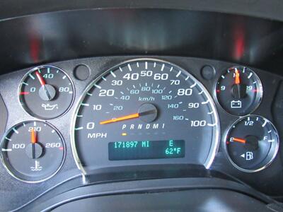 2015 Chevrolet Express LT 2500   - Photo 13 - Appleton, WI 54915
