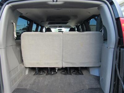 2015 Chevrolet Express LT 2500   - Photo 11 - Appleton, WI 54915