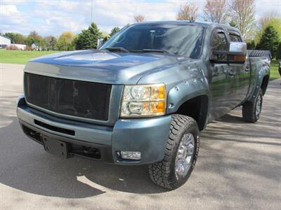 2007 Chevrolet Silverado 2500 LT1 LT1 4dr Crew Cab   - Photo 5 - Appleton, WI 54915