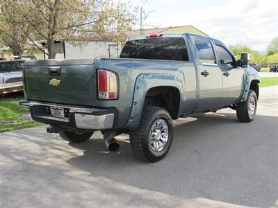 2007 Chevrolet Silverado 2500 LT1 LT1 4dr Crew Cab   - Photo 6 - Appleton, WI 54915