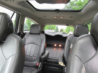 2016 Buick Enclave Premium   - Photo 18 - Appleton, WI 54915