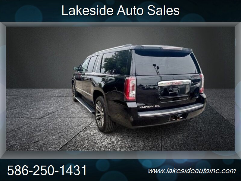 2018 GMC Yukon XL Denali   - Photo 9 - Clinton Township, MI 48036