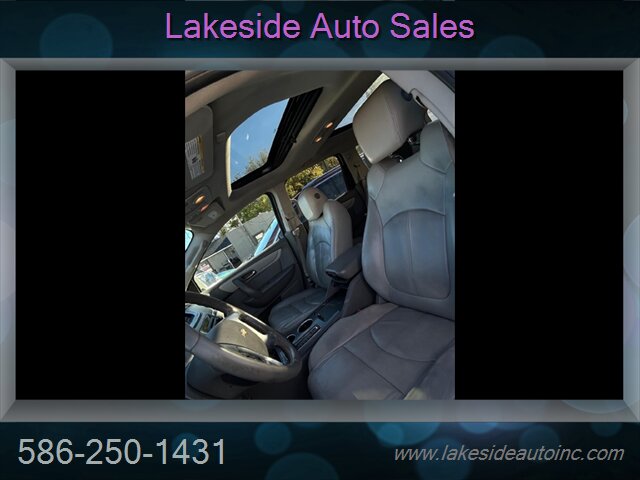 2016 Chevrolet Traverse LT   - Photo 7 - Clinton Township, MI 48036