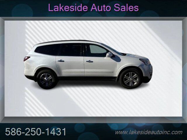 2016 Chevrolet Traverse LT   - Photo 1 - Clinton Township, MI 48036