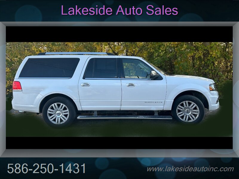 2015 Lincoln Navigator L   - Photo 1 - Clinton Township, MI 48036