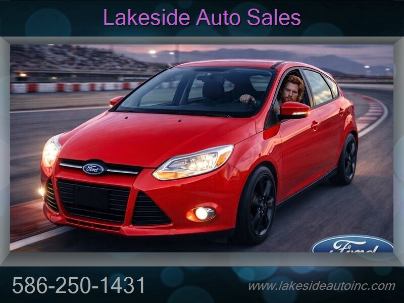 2012 Ford Focus SE - Photo 1 - Clinton Township, MI 48036
