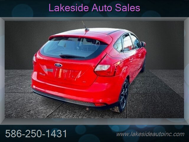 2012 Ford Focus SE - Photo 9 - Clinton Township, MI 48036