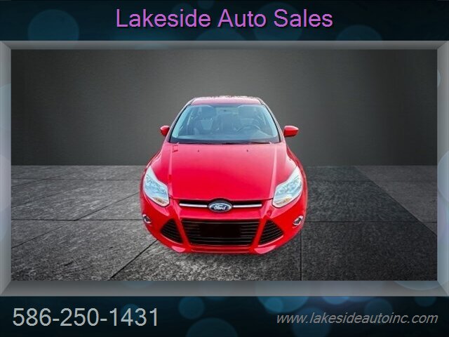 2012 Ford Focus SE - Photo 3 - Clinton Township, MI 48036