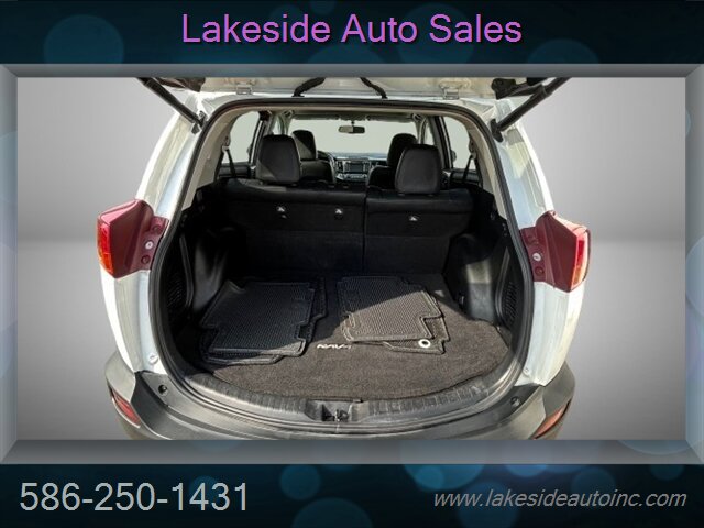 2015 Toyota RAV4 Limited - Photo 6 - Clinton Township, MI 48036