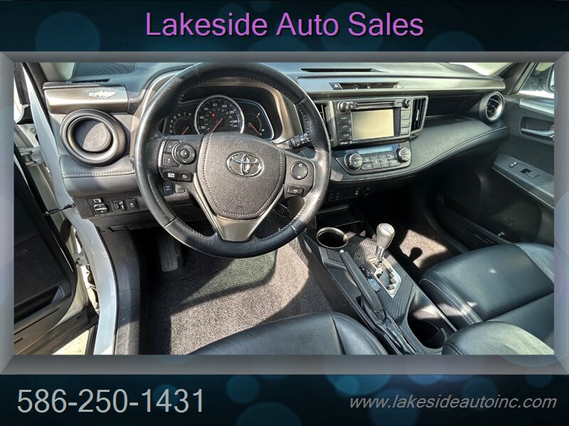 2015 Toyota RAV4 Limited - Photo 9 - Clinton Township, MI 48036