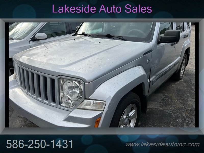 2010 Jeep Liberty Sport   - Photo 1 - Clinton Township, MI 48036