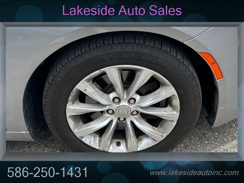 2015 Chrysler 200 C - Photo 12 - Clinton Township, MI 48036
