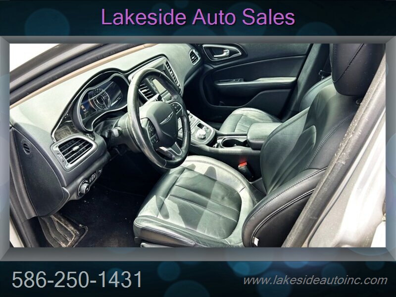 2015 Chrysler 200 C - Photo 9 - Clinton Township, MI 48036