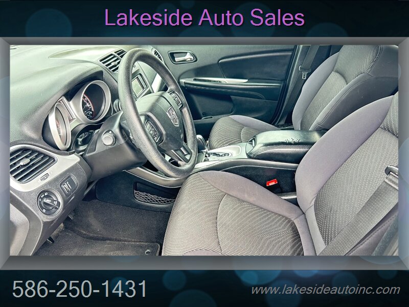 2013 Dodge Journey SXT - Photo 10 - Clinton Township, MI 48036