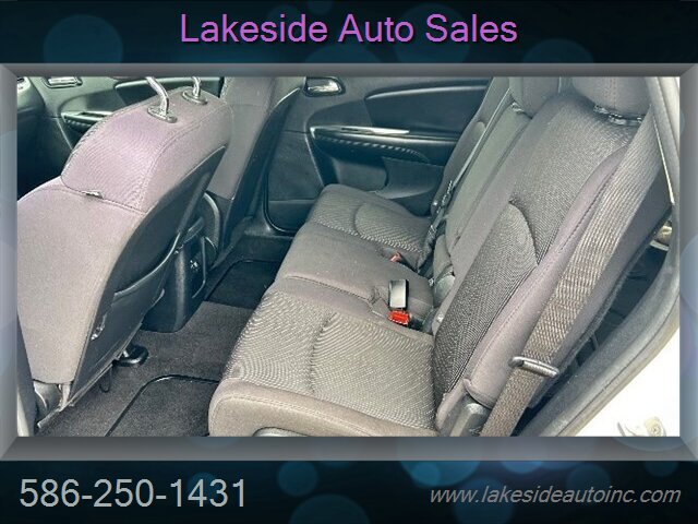 2013 Dodge Journey SXT - Photo 10 - Clinton Township, MI 48036