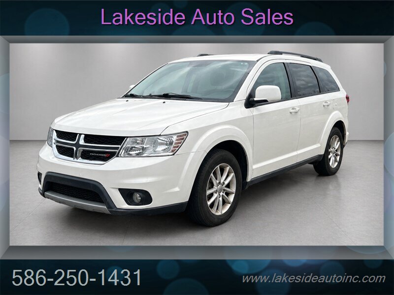 2013 Dodge Journey SXT - Photo 3 - Clinton Township, MI 48036