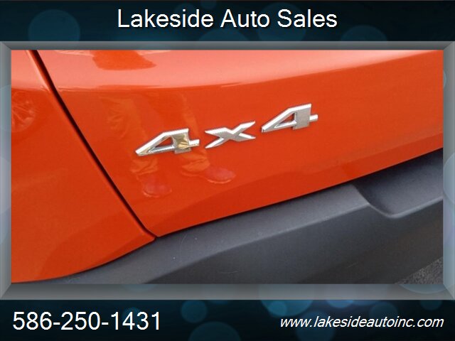 2015 Jeep Renegade LATITUDE MPV - Photo 10 - Clinton Township, MI 48036