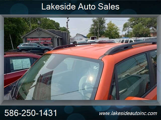 2015 Jeep Renegade LATITUDE MPV - Photo 4 - Clinton Township, MI 48036