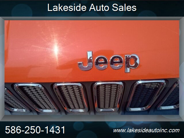 2015 Jeep Renegade LATITUDE MPV - Photo 9 - Clinton Township, MI 48036