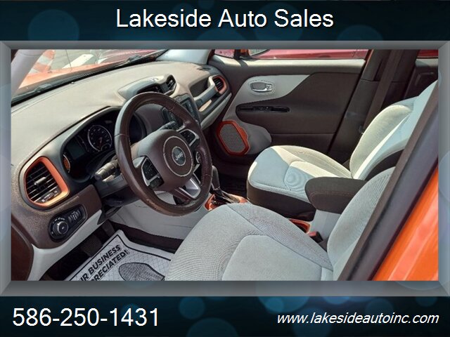 2015 Jeep Renegade LATITUDE MPV - Photo 7 - Clinton Township, MI 48036
