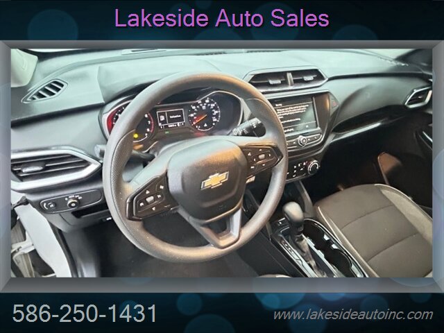 2021 Chevrolet Trailblazer LS   - Photo 7 - Clinton Township, MI 48036