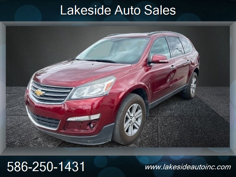 2017 Chevrolet Traverse LT 3rd Row, Low Miles 85K - Photo 4 - Clinton Township, MI 48036