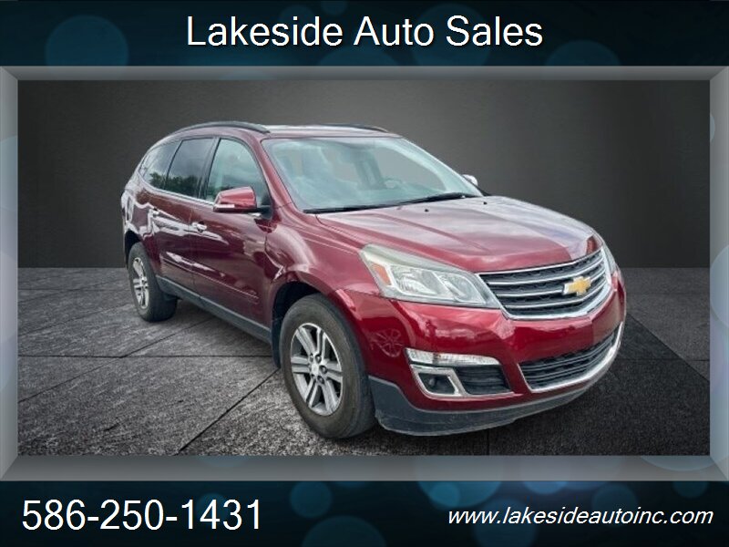 2017 Chevrolet Traverse LT 3rd Row, Low Miles 85K - Photo 2 - Clinton Township, MI 48036