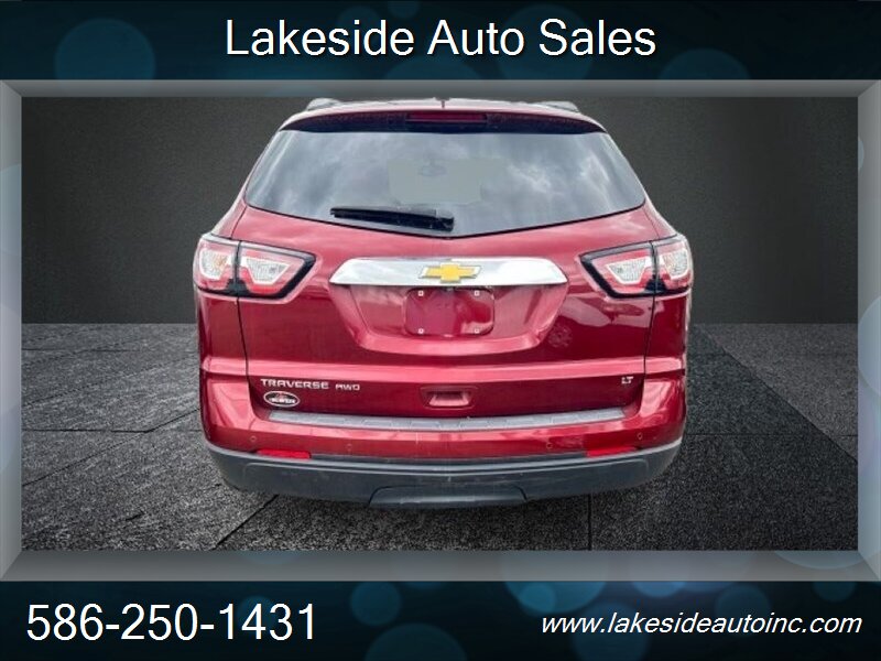2017 Chevrolet Traverse LT 3rd Row, Low Miles 85K - Photo 6 - Clinton Township, MI 48036