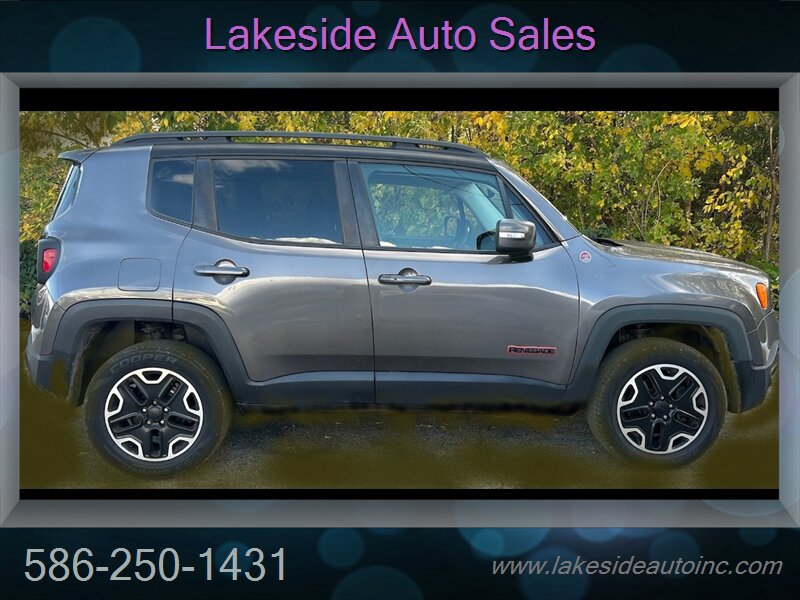 2016 Jeep Renegade Trailhawk   - Photo 1 - Clinton Township, MI 48036