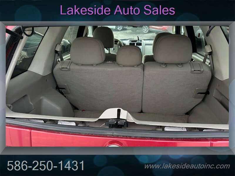 2011 Mercury Mariner MPV   - Photo 5 - Clinton Township, MI 48036