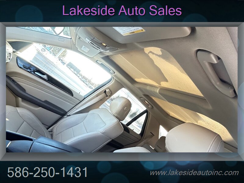 2015 Mercedes-Benz ML 400 - Photo 9 - Clinton Township, MI 48036