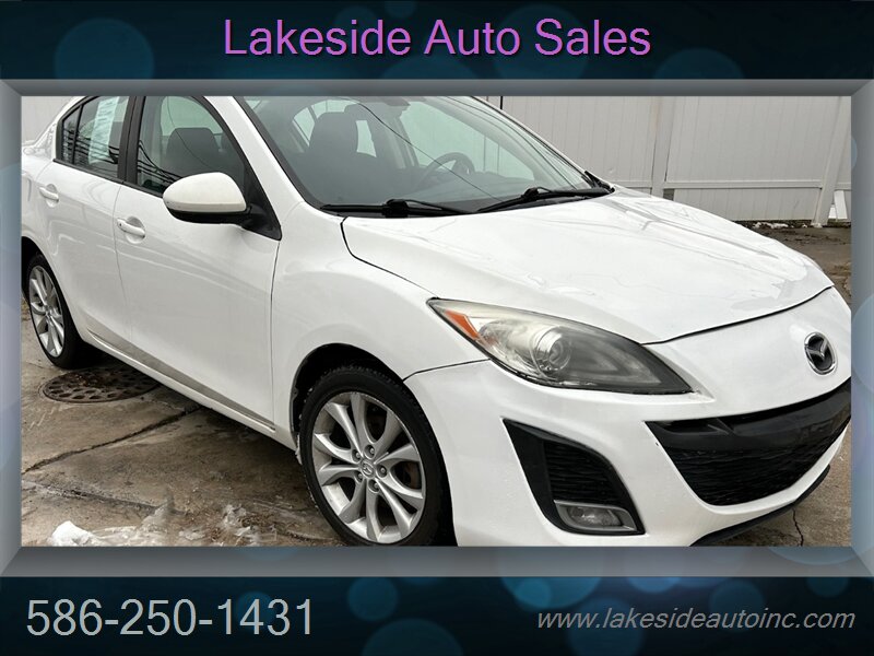 2011 Mazda Mazda3 s Sport   - Photo 2 - Clinton Township, MI 48036