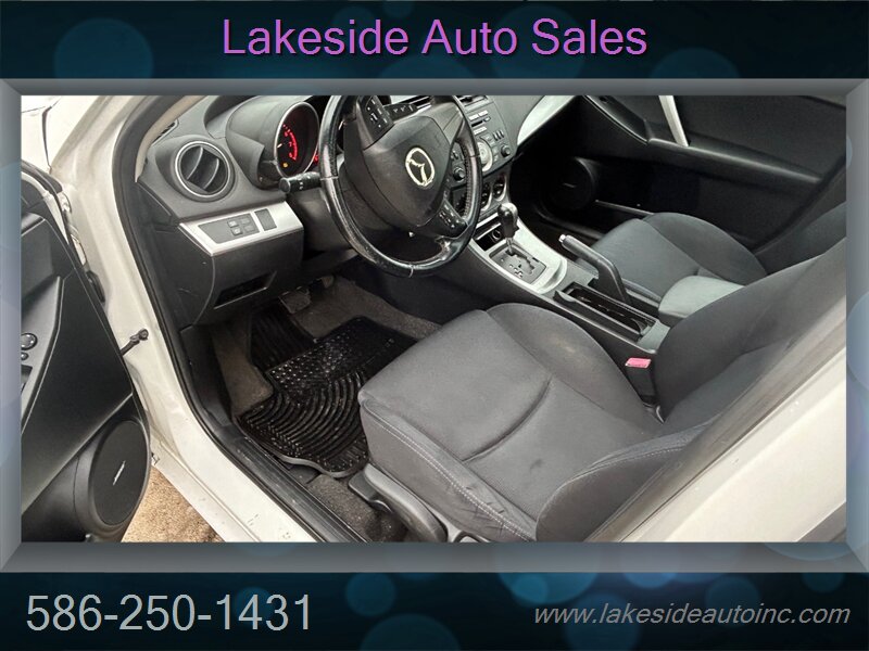 2011 Mazda Mazda3 s Sport   - Photo 5 - Clinton Township, MI 48036